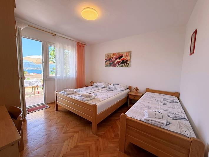 Ferienwohnung für 3 Personen, mit Balkon/Terrasse in Silo (Krk) - 4