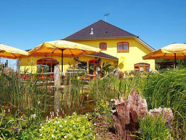 Hotel für 8 Personen, mit Terrasse und Garten sowie Ausblick