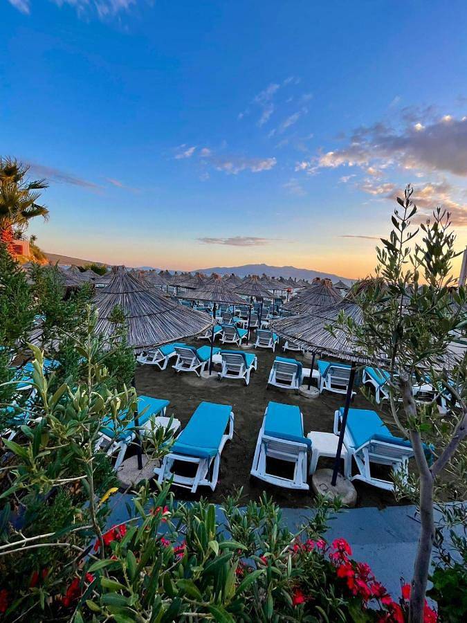 Bougainvill Sunset Villa in Saranda, Valona