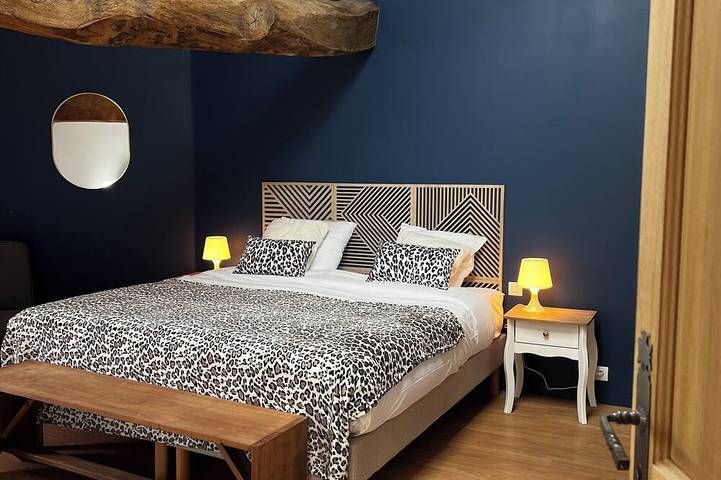 Location de vacances pour 15 personnes, avec jardin ainsi que piscine et terrasse à La Chapelle-Saint-Laurent - 4