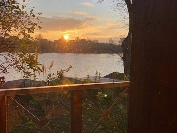Ferienhaus für 5 Personen, mit Terrasse und Whirlpool sowie Garten und Ausblick an der Müritz - 2