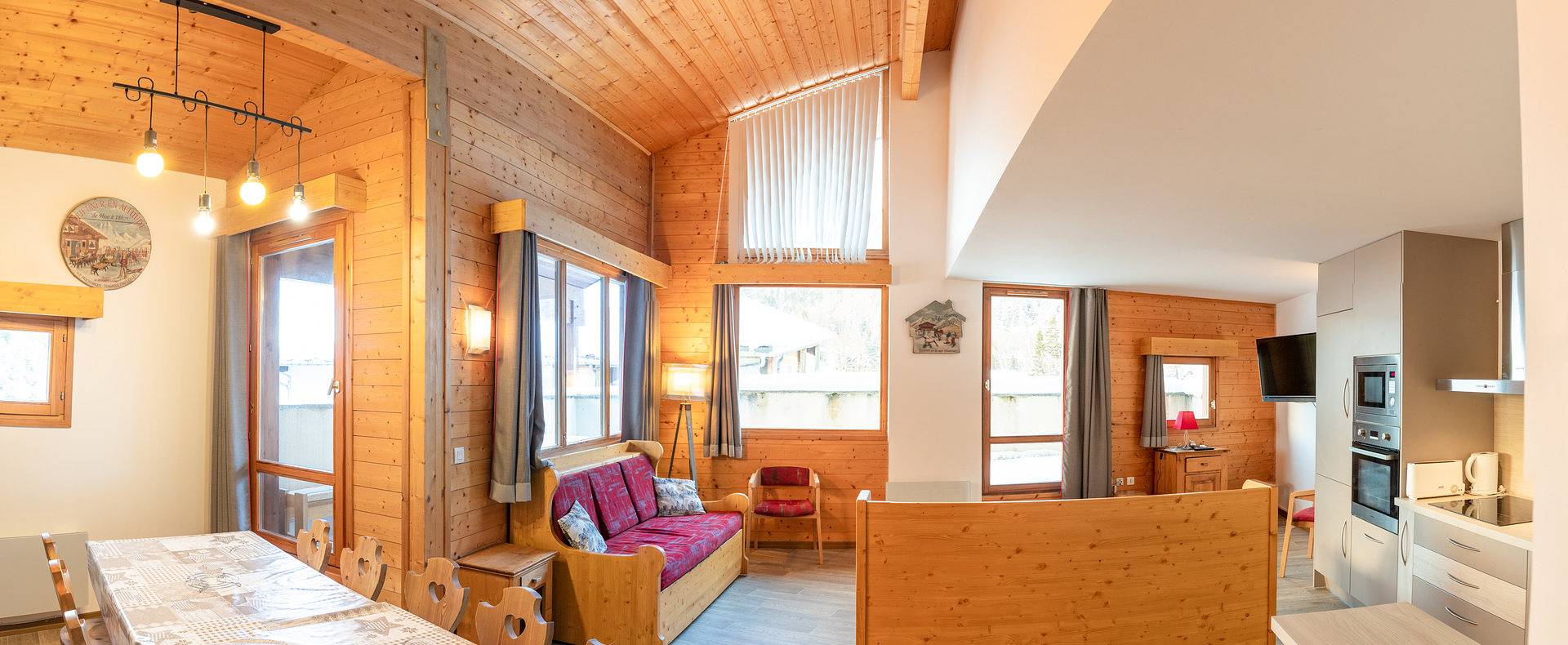 Appartement de vacances entier, Grand appartement rénové, avec très belle vue sur la montagne in La Norma, Villarodin-Bourget