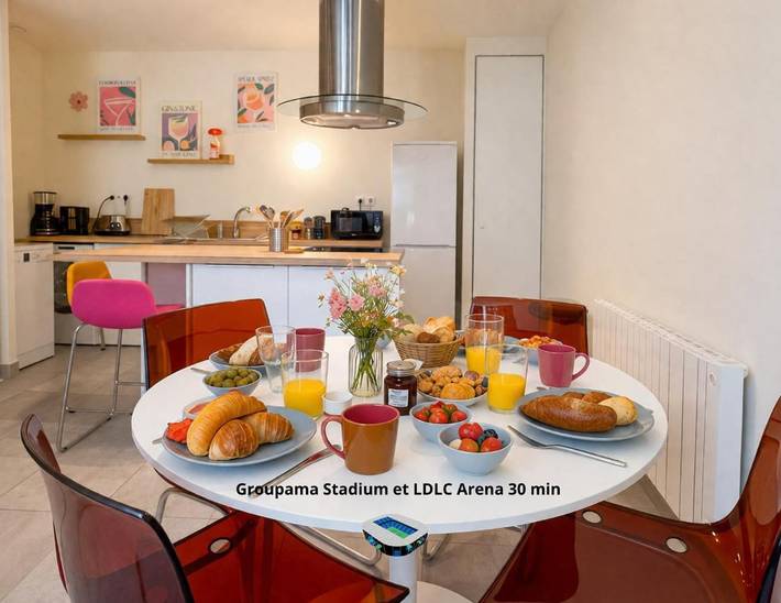 Appartement de vacances pour 4 personnes, avec Terrasse et Piscine à Lyon