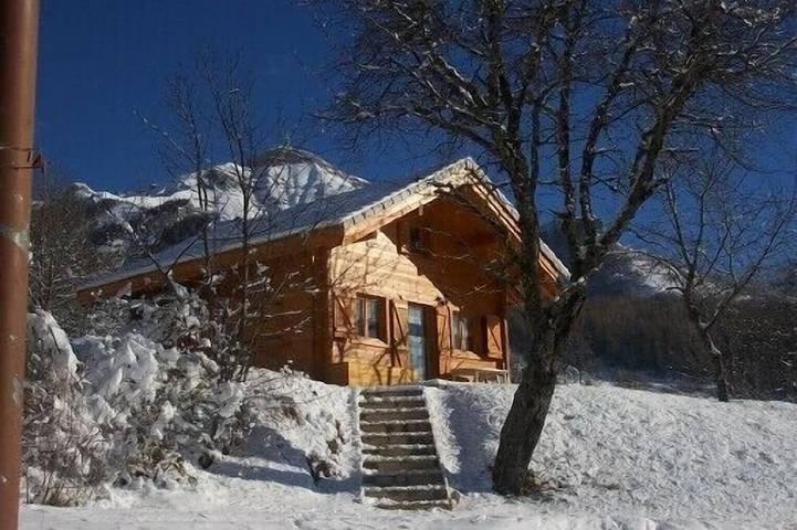 Chalet pour 6 personnes, avec terrasse et jardin, animaux acceptés - 1