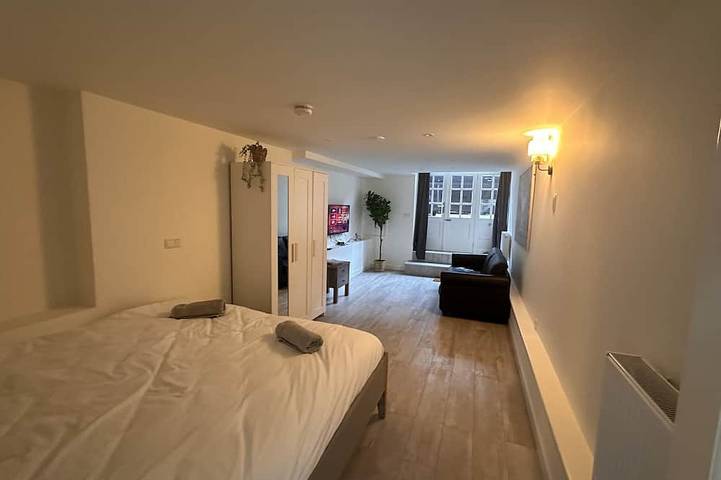 Ganze Wohnung, Luxuswohnung im Zentrum von Amsterdam mit 2 separaten Studios 120m² Leidseplein in Holländische Küste