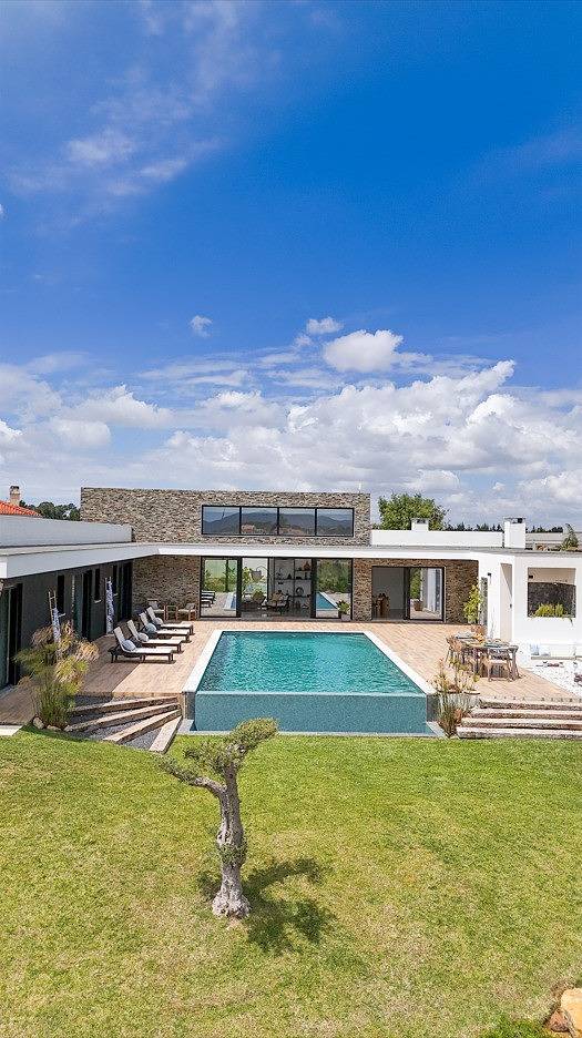 Casa de férias para 10 pessoas, com jardim, com animais de estimação em Fernão Ferro