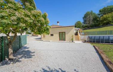 Ferienhaus für 4 Personen, mit Terrasse und Garten, kinderfreundlich in Zentralistrien