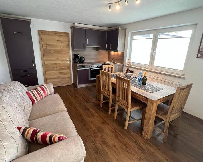 Apartamento de vacaciones para 6 personas, con balcón - 1