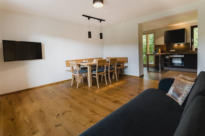Ferienwohnung für 5 Personen, mit Balkon und Terrasse sowie Garten und Pool in Seeboden - 4