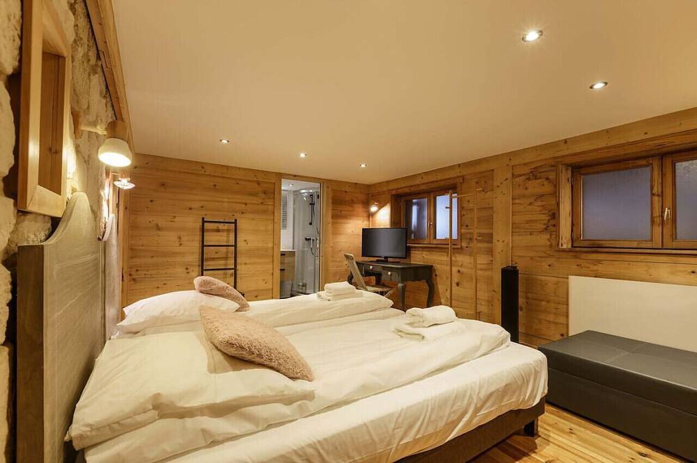 Songenaz - Chalet 170m2 Cheminée Jacuzzi Sauna Vues in Chamonix, Mont-Blanc-Massiv