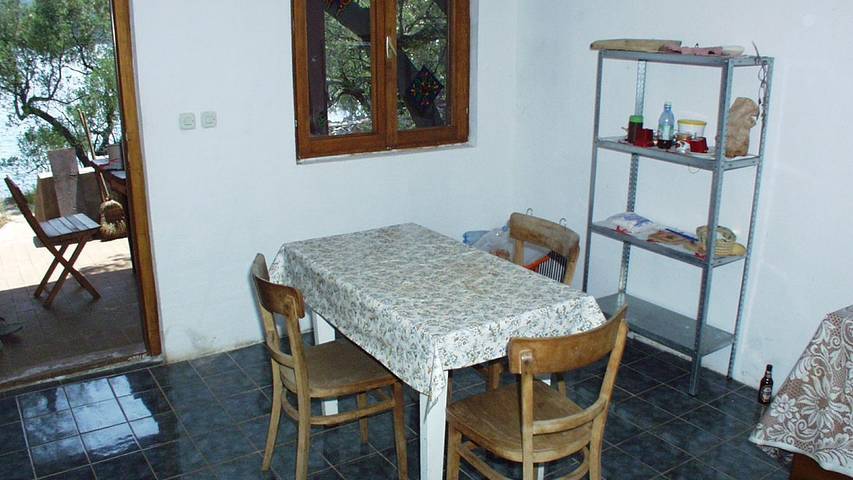 Ferienhaus für 6 Personen, mit Terrasse, mit Haustier auf Dugi Otok - 2