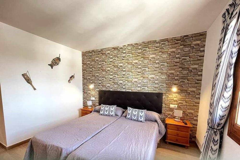 Apartamento entero, Santandria - Apartamento con piscina. in Cala Blanes, Ciudadela