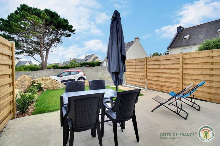 Gîte pour 2 personnes, avec jardin dans Île-Grande - 4