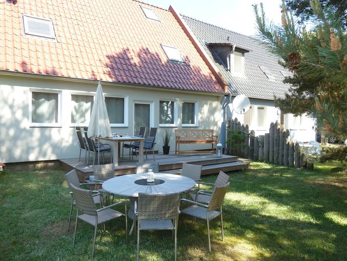 Ferienhaus für 9 Personen, mit Balkon und Terrasse sowie Garten und Sauna in Pruchten - 2