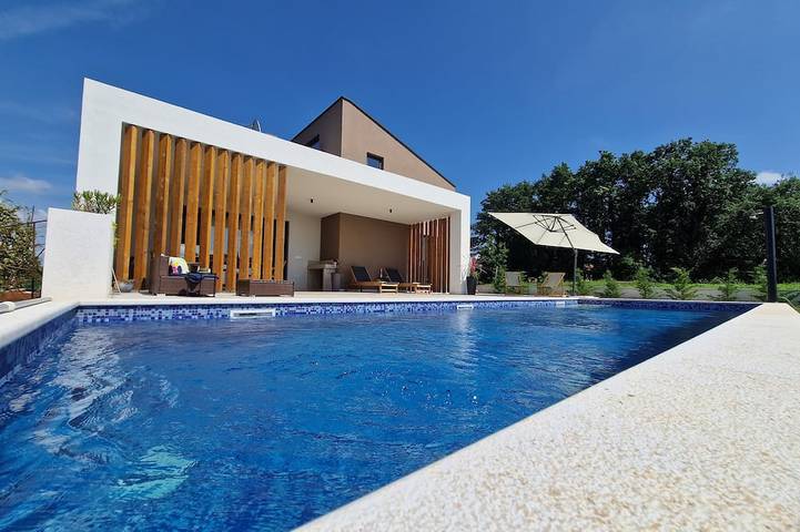 Ferienhaus für 7 Personen, mit Garten in Sveti Petar u Šumi