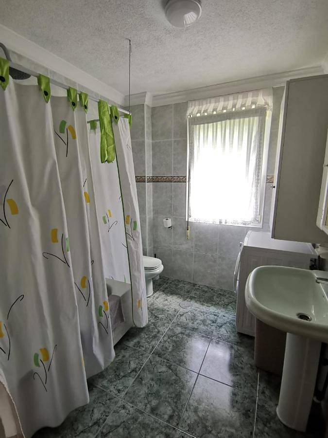 Casa rural para 6 personas, con vistas y jardín en Valle del Miera - 4