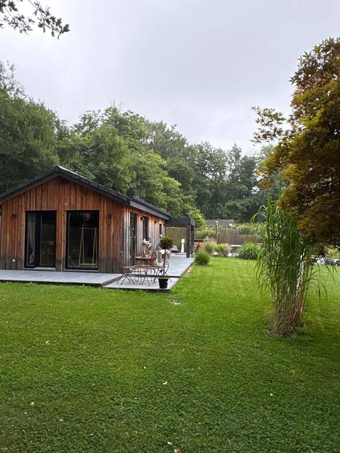 Maison de campagne pour 2 personnes, avec jardin et terrasse ainsi que sauna et vue à Spa