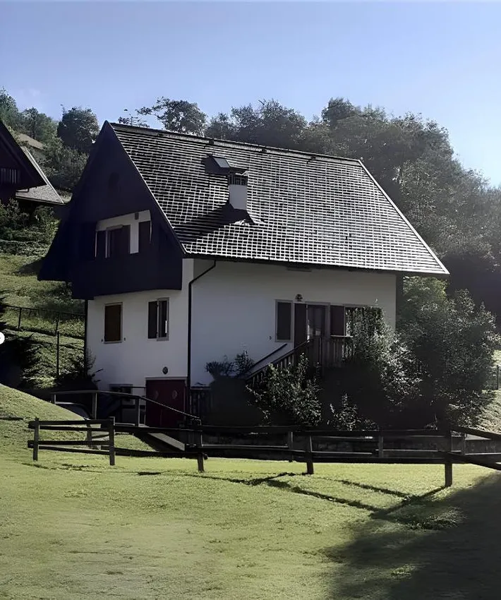 Ferienhaus für 10 Personen, mit Ausblick und Garten - 1