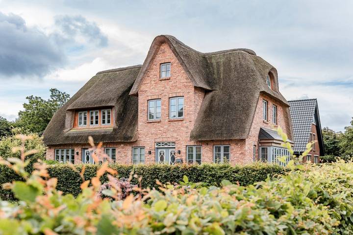 Ferienhaus für 6 Personen, mit Terrasse und Garten sowie Sauna in Borgsum