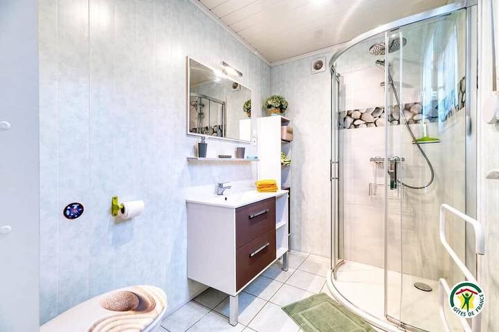 Location de vacances pour 2 personnes, avec jardin et terrasse dans Longroy - 3