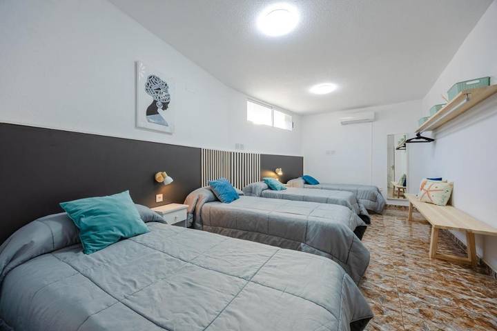 Casa rural para 12 personas, con jardín y piscina, Se admiten mascotas en Muchamiel - 4