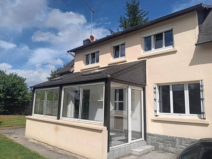 Location de vacances pour 4 personnes, avec terrasse à Plouaret