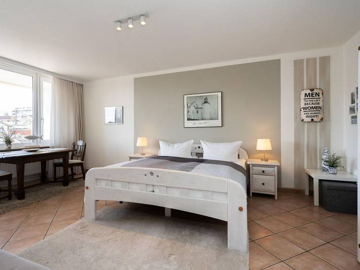 Ganze Ferienwohnung, Strandgut - Gemütliches, zentrales 2-Zimmer App., strandnah, 2 Balkone, Stellplatz, Wlan. in Westerland, Sylt (Gemeinde)