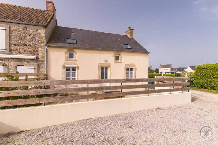 Gîte pour 5 personnes, avec terrasse et jardin à Ravenoville