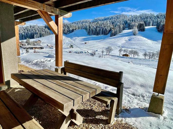 Chambre d’hôte pour 6 personnes, avec Terrasse ainsi que Jardin et Vue