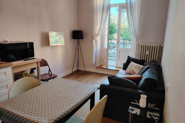 Appartement de vacances pour 4 personnes, avec balcon à Dinan