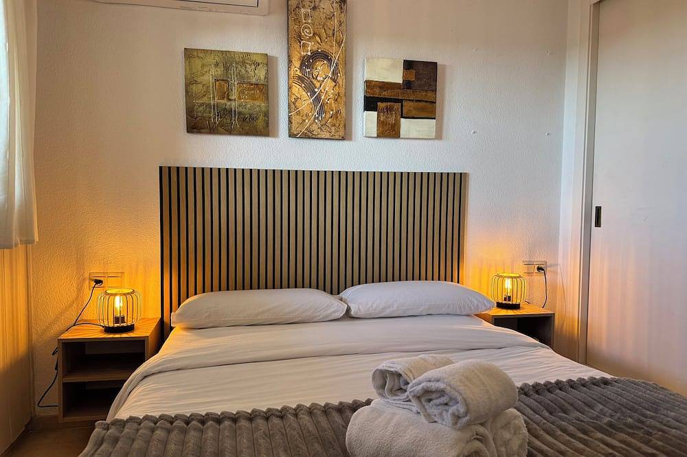 Apartamento entero, Great vacation home & sun terrace right by the sea in Isla Cristina, Costa de la Luz