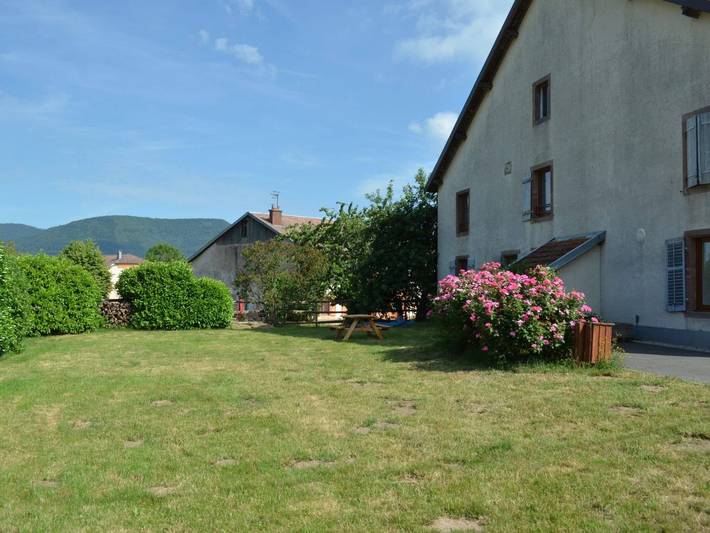 Gîte pour 10 personnes, avec Jardin