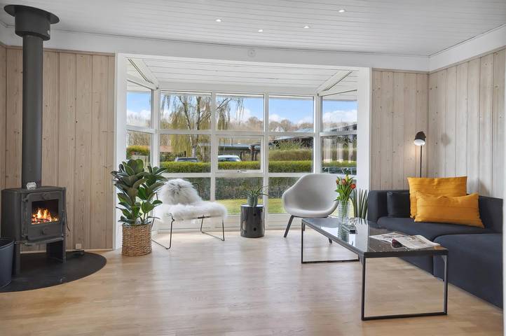 Ferienhaus für 6 Personen, mit Garten und Whirlpool in Pøt Strandby - 4