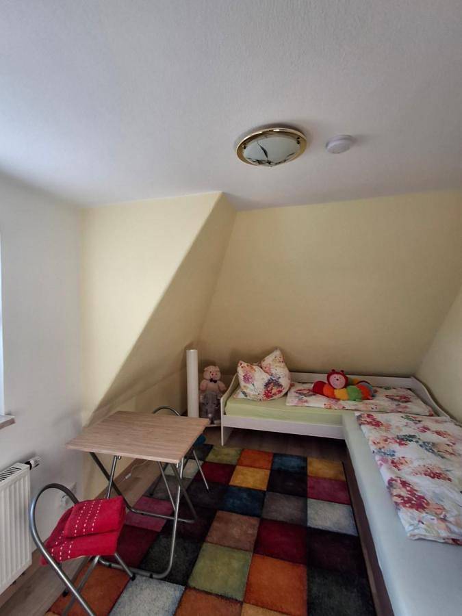 Ganze Wohnung, Two-Bedroom Apartment in Lauter-Bernsbach, Erzgebirge