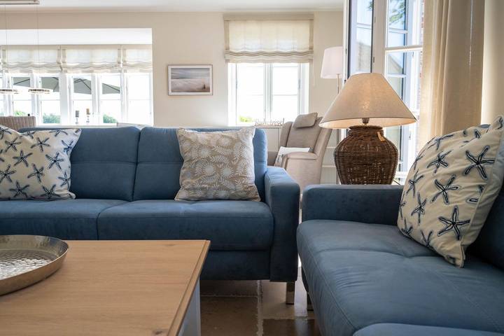 Ferienhaus für 6 Personen, mit Ausblick und Sauna sowie Garten in Borgsum - 4