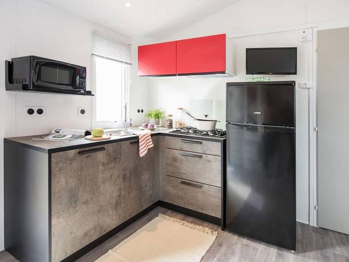 Camping Paradis les Pins - Royan - Mobilheim 4 personen - Confort+ 2Zi 4P Ibiza in Saint-Palais-sur-Mer, Côte de Beauté
