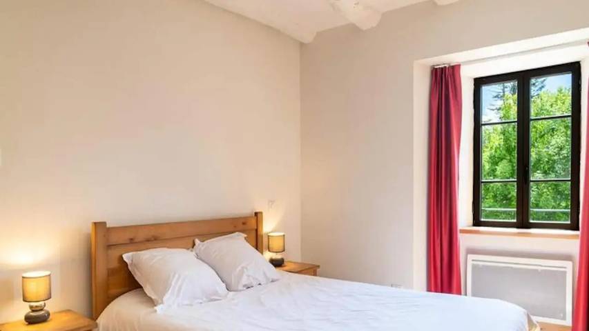 Gîte pour 11 personnes, avec Terrasse et Jardin ainsi que Piscine et Sauna à Saint-Amans - 2