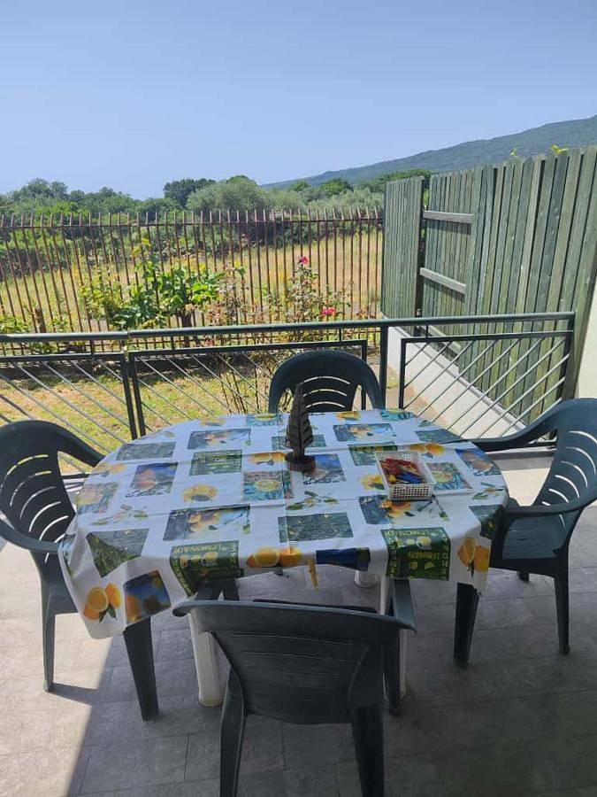Appartamento intero, Two-Bedroom Apartment in Linguaglossa, Etna