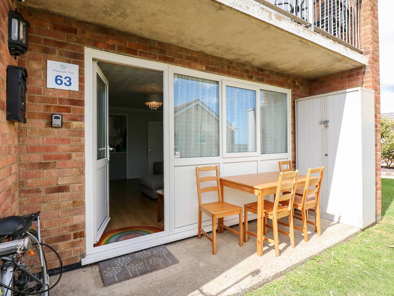 63 The Waterside Holiday Park in Lowestoft, The Broads