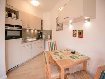 Vakantiewoning voor 3 Personen in Ostseebad Binz, Prora, Afbeelding 1