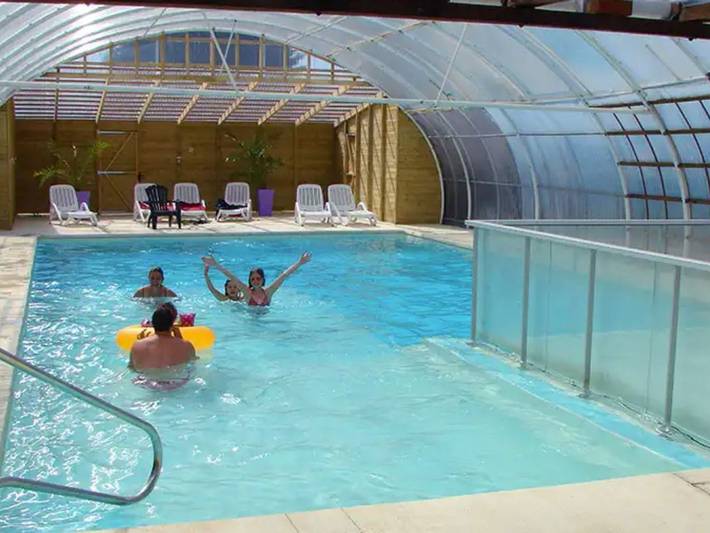 Camping pour 6 personnes, avec terrasse dans Saône-et-Loire - 4