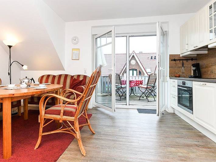 Ferienwohnung für 3 Personen, mit Balkon in Neuharlingersiel - 4