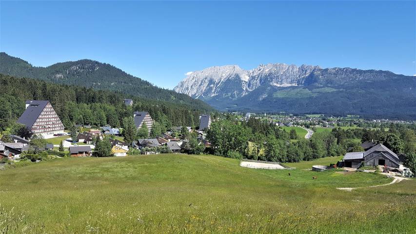 Ferienwohnung für 4 Personen, mit Balkon und Ausblick in Bad Mitterndorf
