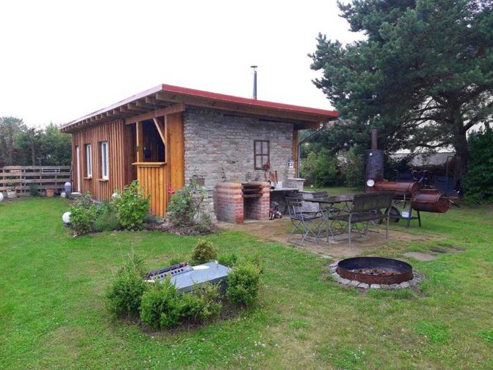 Bungalow für 3 Personen, mit Terrasse und Garten sowie Sauna
