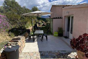 Gîte pour 2 personnes, avec jardin dans Plage de Tiuccia