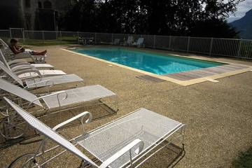 Château pour 4 personnes, avec piscine et jardin dans Auvergne-Rhône-Alpes
