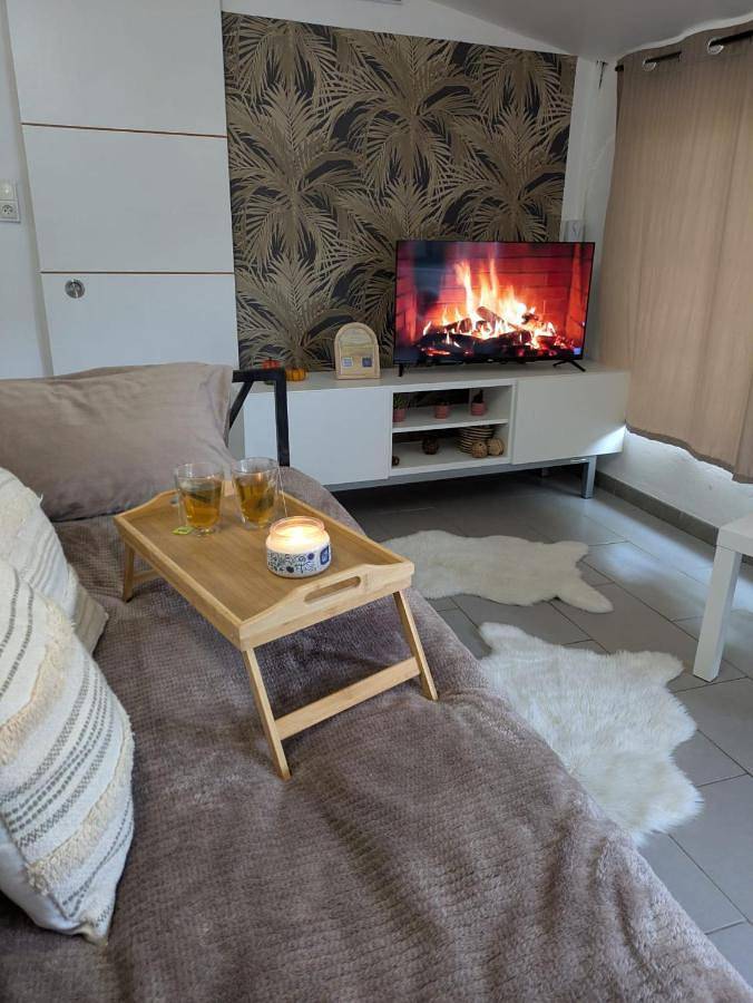 Apartamento de vacaciones para 2 personas, con piscina además de piscina para niños y jardín - 1