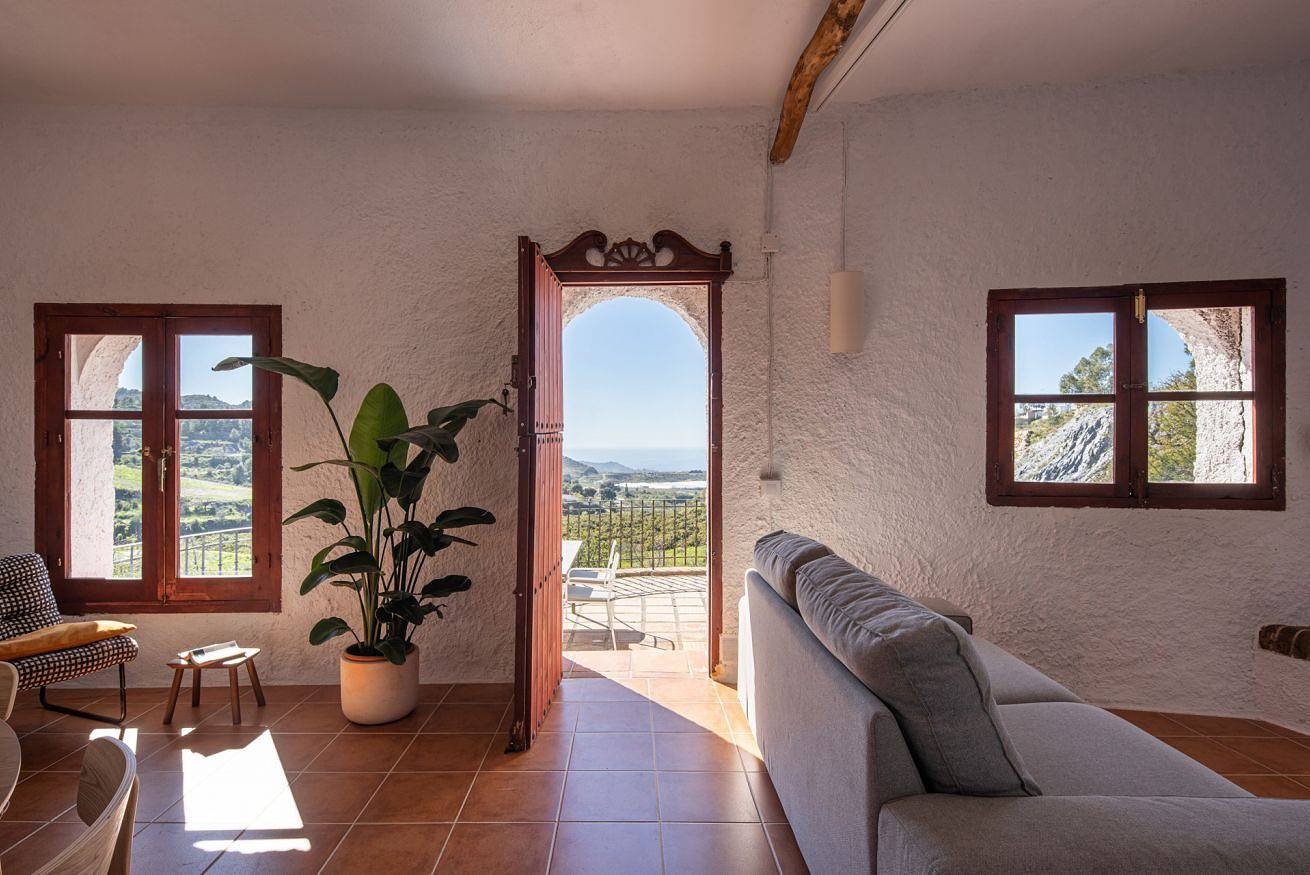 Appartement entier, Grande terrasse avec vue sur la mer dans un village andalou – La Parra Roja in La Garnatilla, Motril