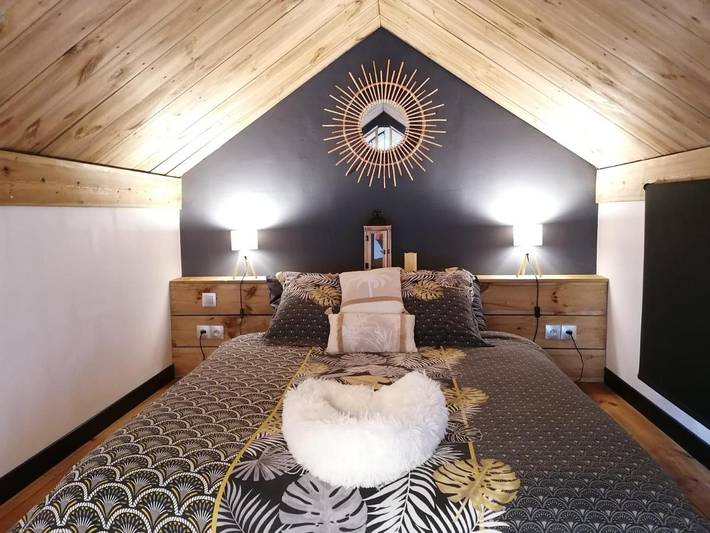 Location de vacances pour 2 personnes, avec jacuzzi ainsi que jardin et piscine dans La Bretagne - 2