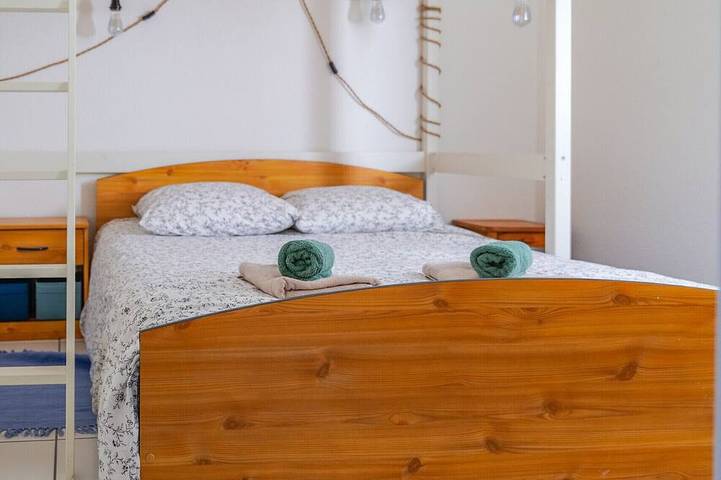 Gîte pour 5 personnes, avec jardin dans Plage du Veillon - 4